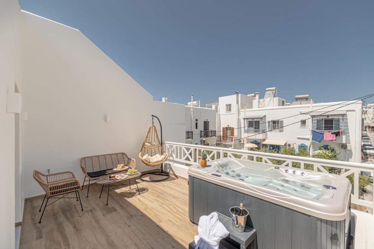 Naxos City Heavenly Suites & Studios المظهر الخارجي الصورة