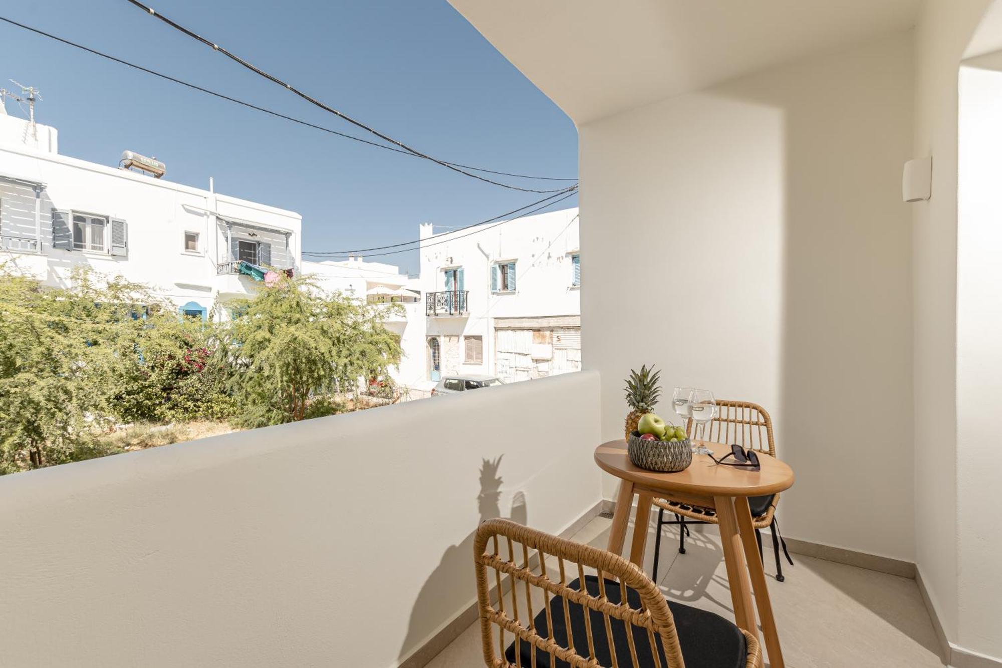 Naxos City Heavenly Suites & Studios المظهر الخارجي الصورة